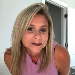 Meet your Posher, Posh